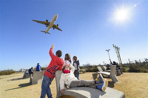 el mirador del prat|Mirador de Aviones del Prat de Llobregat ️